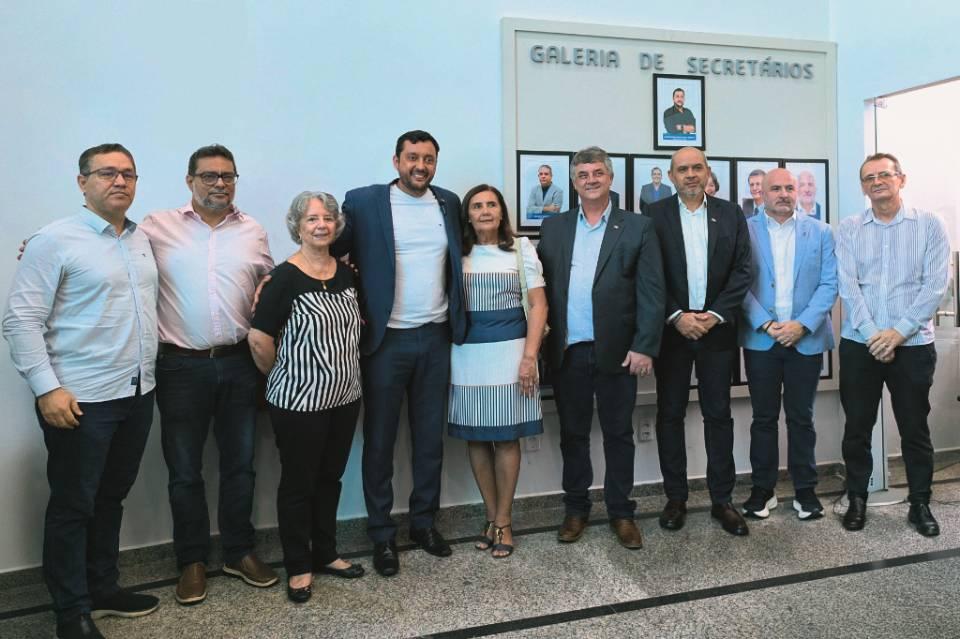 Seciteci inaugura galeria de secretários e presidentes do Ceprotec - Solenidade ocorreu nesta terça-feira (03.12) e foi realizada na sede da Seciteci